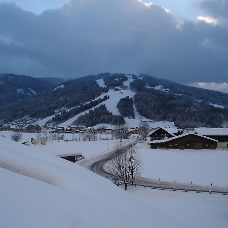 Welcome-Bienvenue-Добро Пожаловать Flachau Extérieur photo